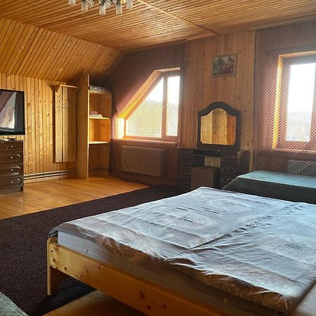 Під Явором Apartment Ворохта Екстериор снимка